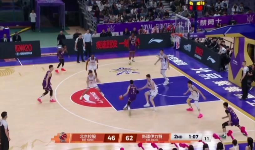 关于加时末段新疆广汇备战CBA季后赛，队长鼓劲细节曝光，悬念犹存，临场指挥获称赞的信息